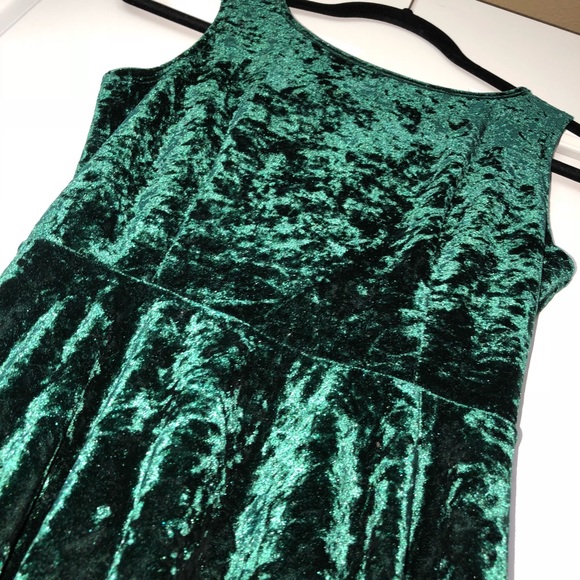 Forever 21 Dresses & Skirts - Crushed Velvet Mini